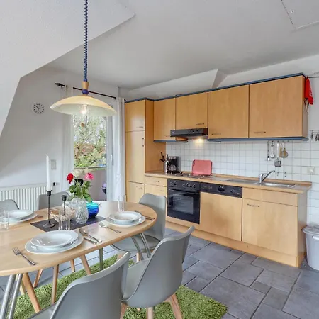 2 Bedroom In *